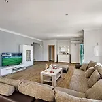 Quinta Valente Vip By Interhome Villa *